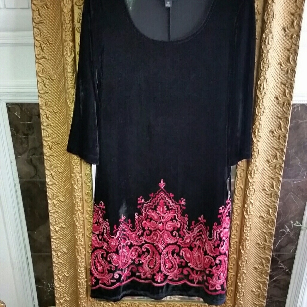 Ronni Nicole Dress - Picture 3 of 5